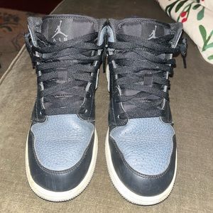 Air Jordan 1s Gray and black